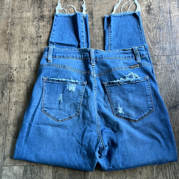 KanCan Medium Wash Distressed Skinny Denim Jeans - 7/27 - Picture 4 of 8